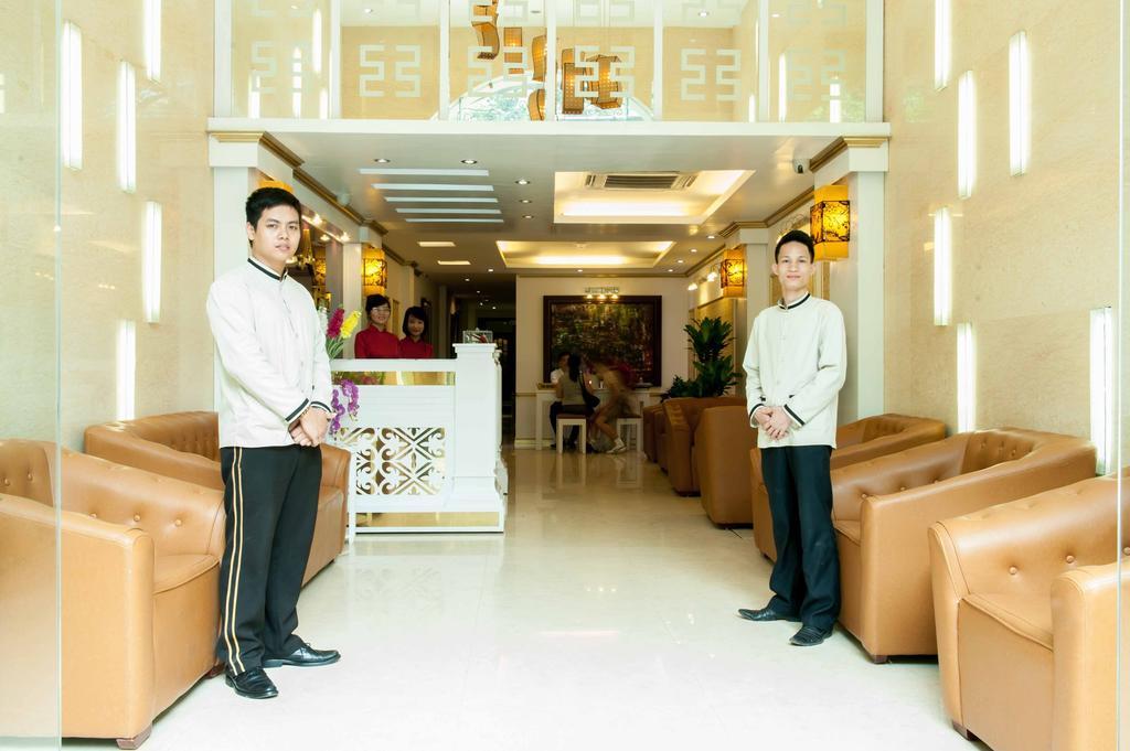 Aranya Hotel Hai Phong Exterior photo